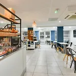 凯雷亚德珀皮格兰苏酒店
