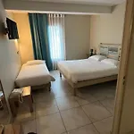 凯雷亚德珀皮格兰苏酒店 酒店