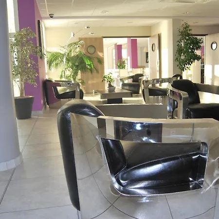 Kyriad Sud Hotel