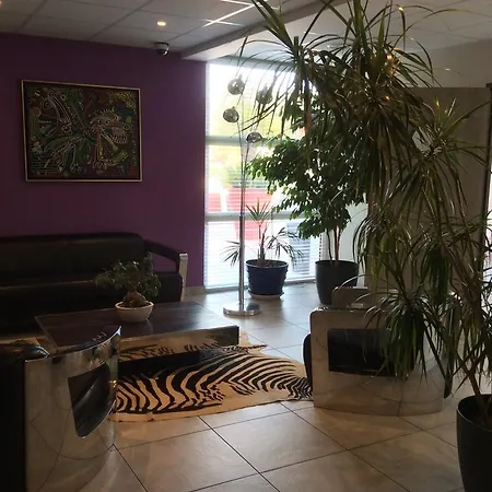 Hotel Kyriad Sud