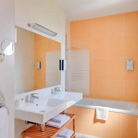Hotel Kyriad Sud Perpignano